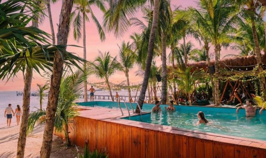 Beach Hotels + Good WiFi: Backpacker-Friendly Stays in Mexico